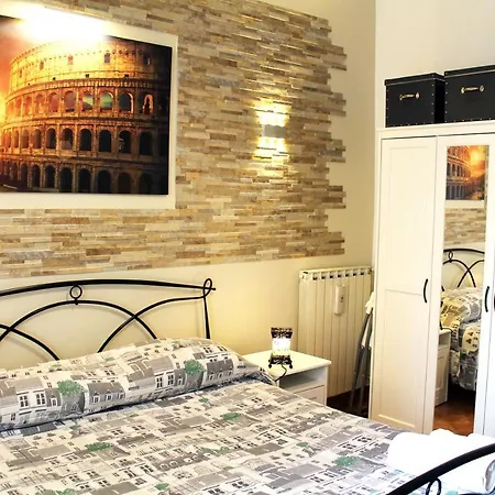 50 Passi Colosseo * Roma